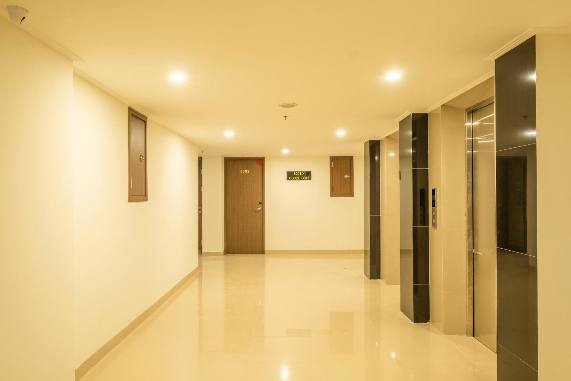 Super Oyo Collection O Hotel Pasar Baru Heritage Бандунг Экстерьер фото